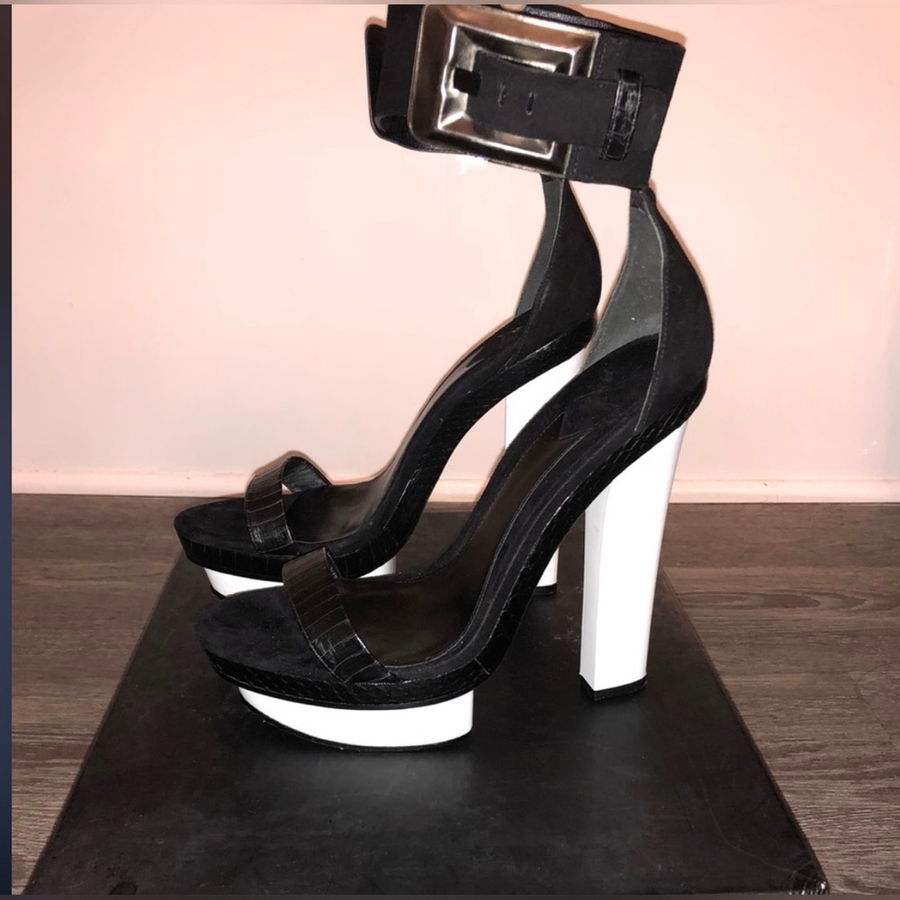 Brian Atwood Sandals!